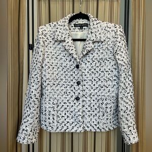Albert Nipon tweed blazer